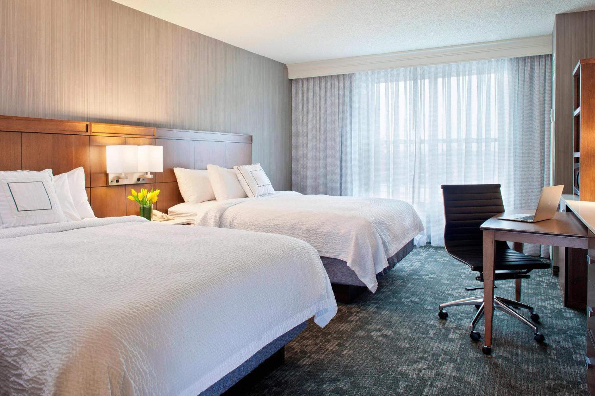 Courtyard By Marriott Pueblo Ξενοδοχείο Εξωτερικό φωτογραφία